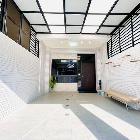 Six Seasons Inn - Qian He Tainan Eksteriør bilde