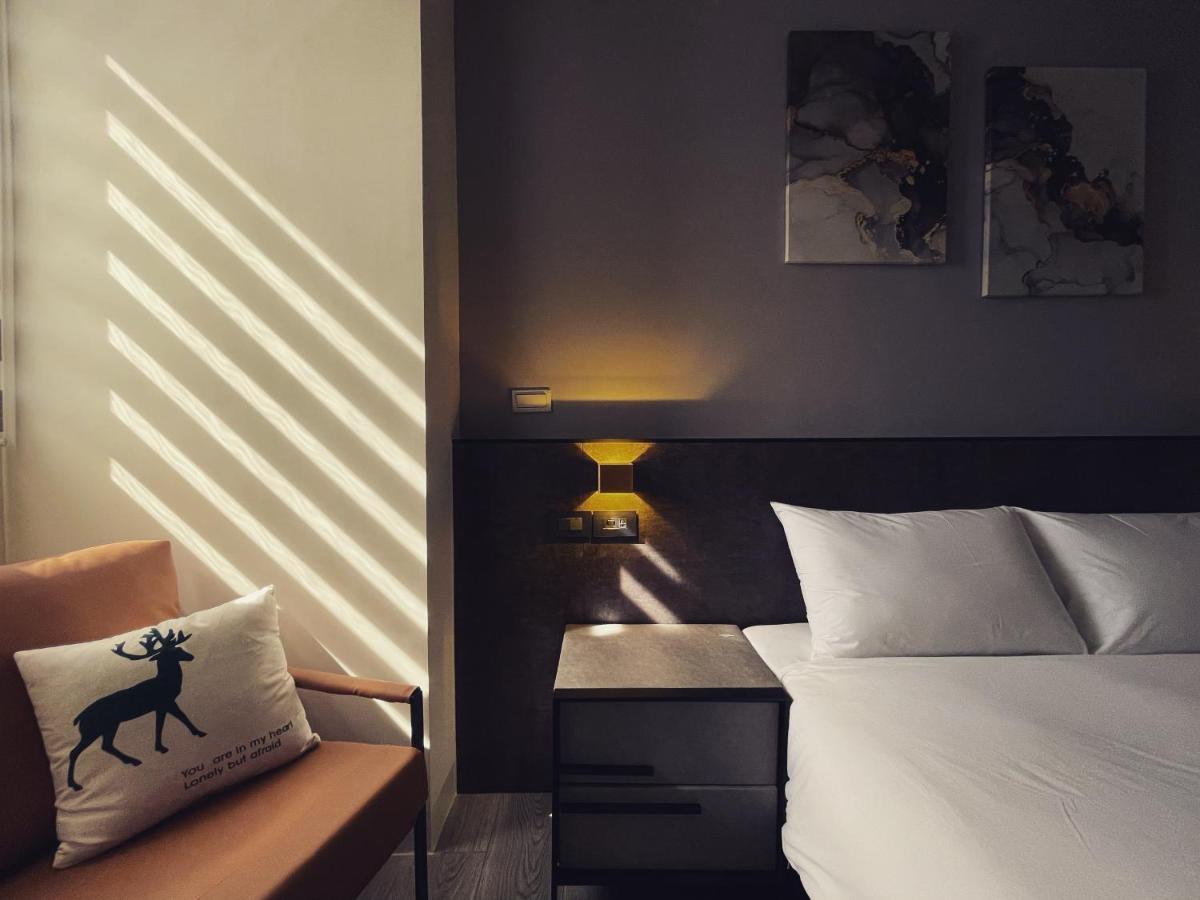 Six Seasons Inn - Qian He Tainan Eksteriør bilde