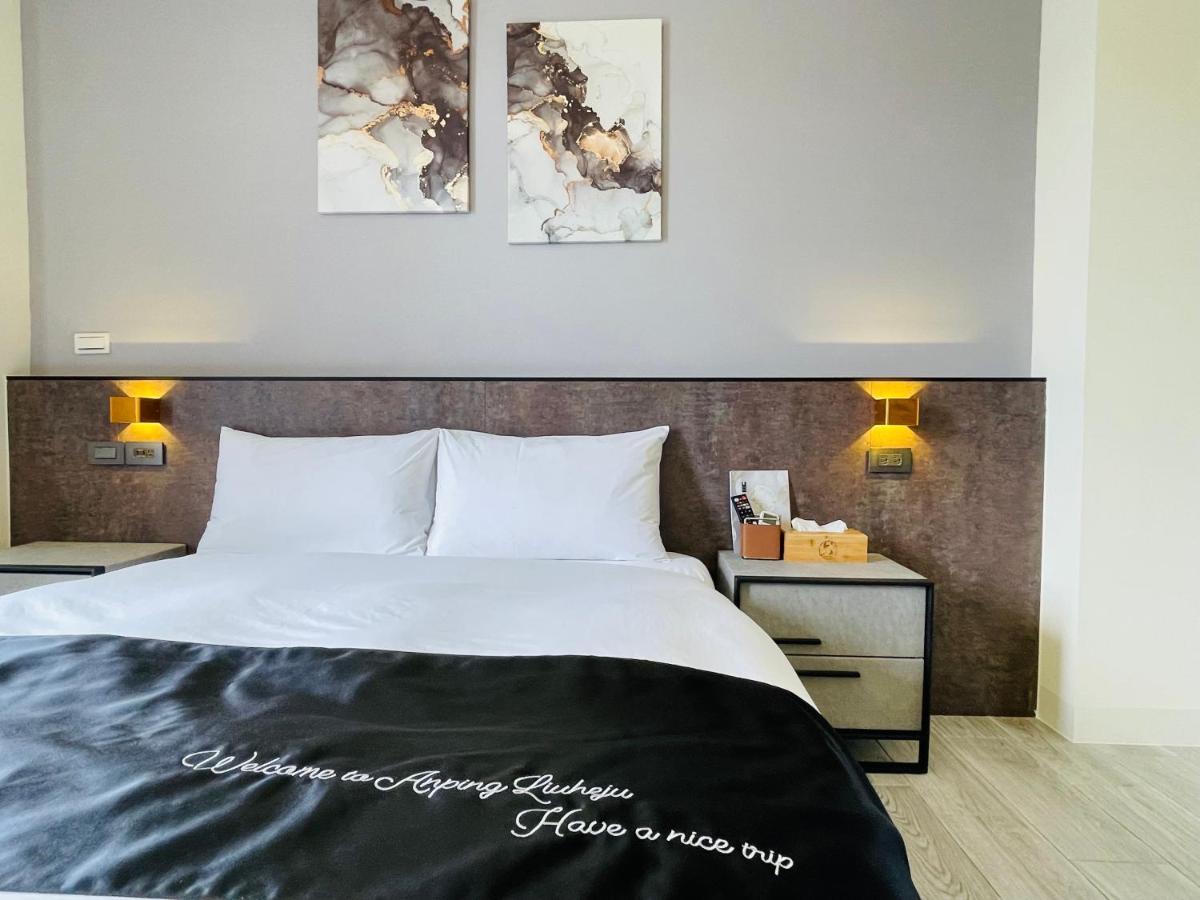 Six Seasons Inn - Qian He Tainan Eksteriør bilde